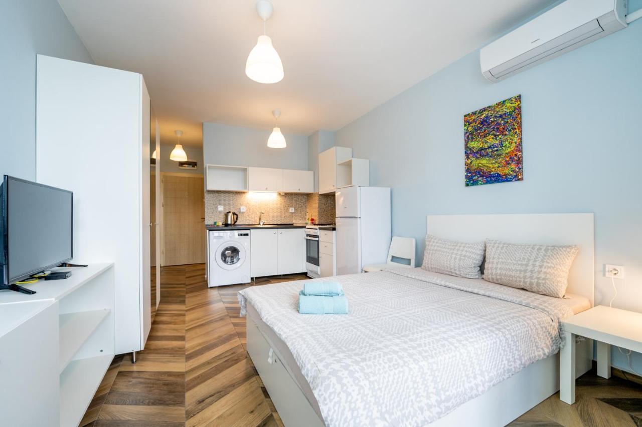 Cozy little apartment in Studentski grad Sofia Buitenkant foto