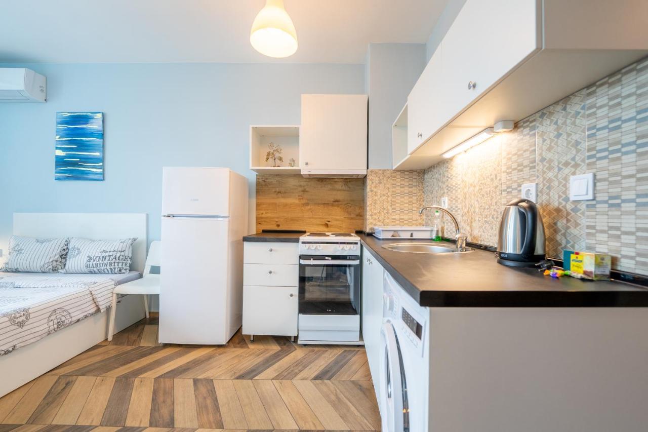Cozy little apartment in Studentski grad Sofia Buitenkant foto